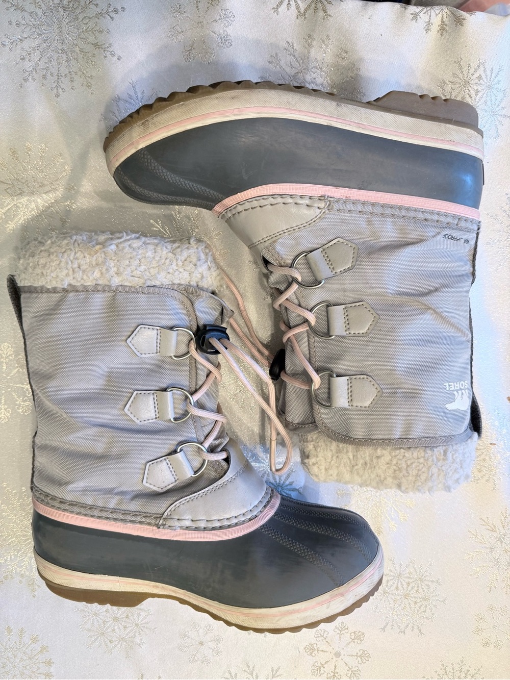 Sorel Kids' YOOT PAC™ Nylon Waterproof Winter Snow Boots Dove/Gum USA 4 EU35